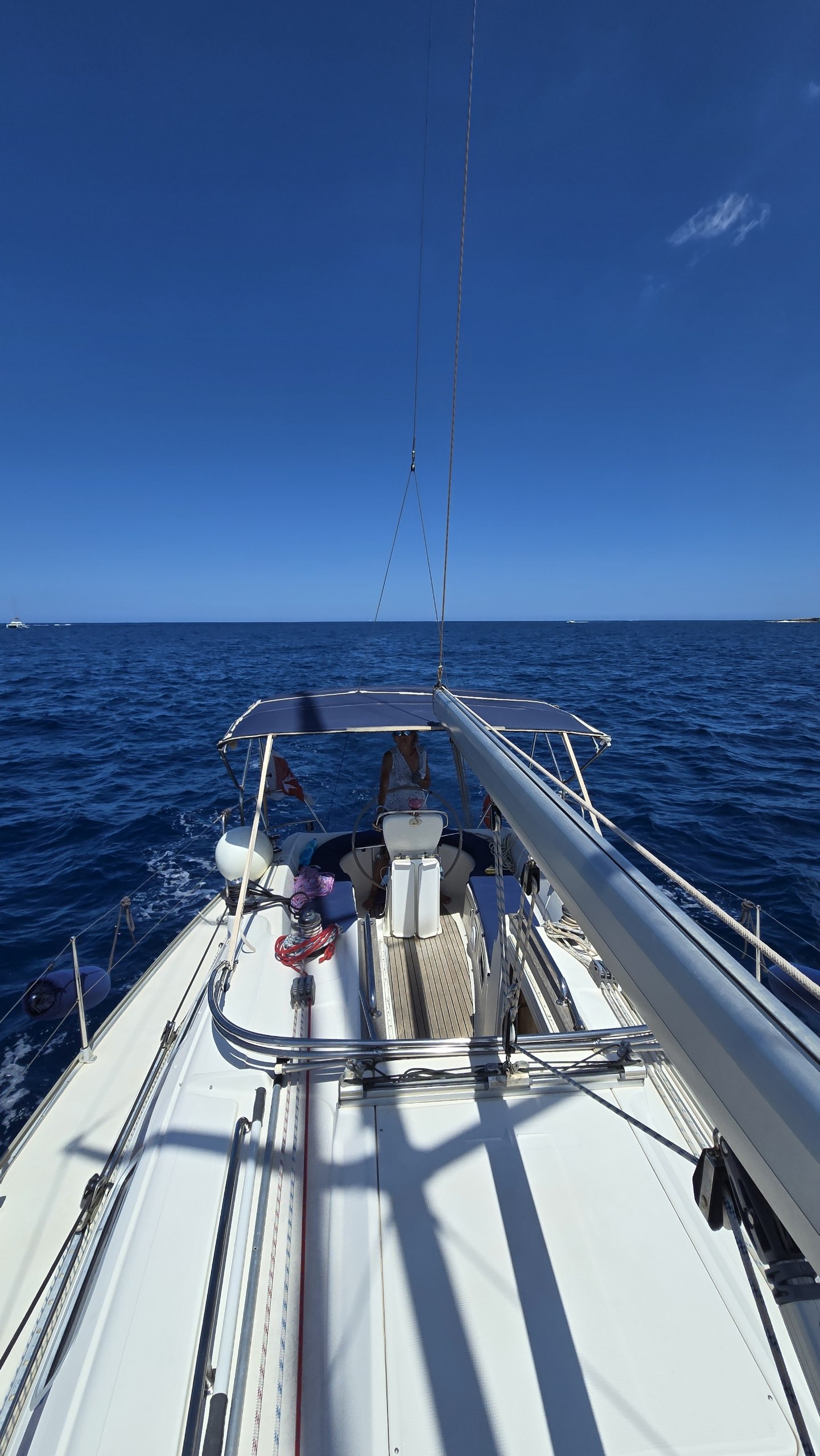 Sailing Kahlija