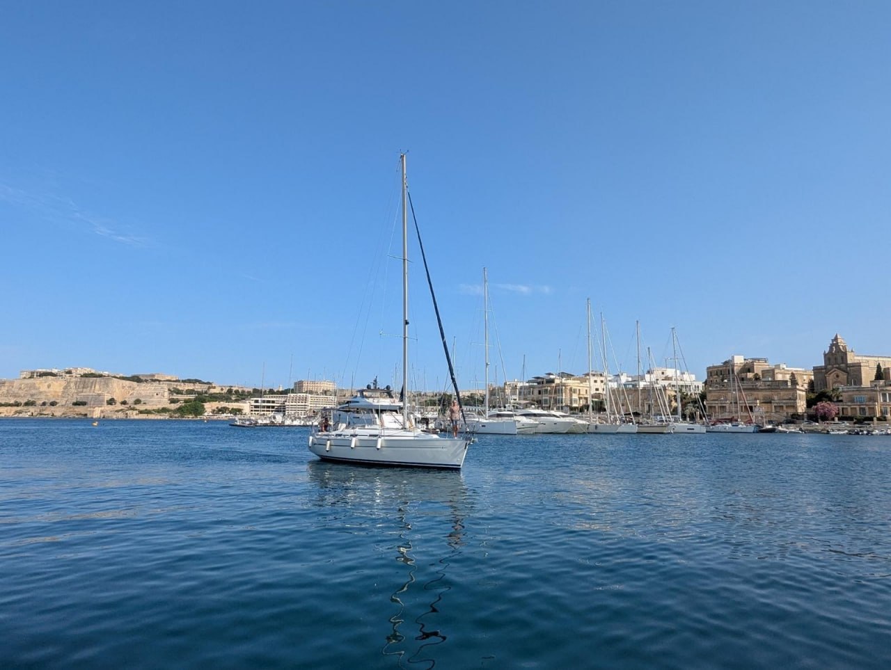 Kahlija stern view in the harbour